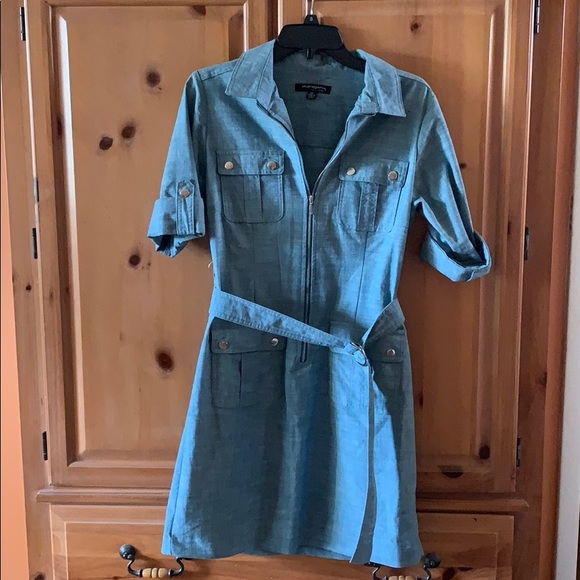 Dresses & Skirts - Denim dress